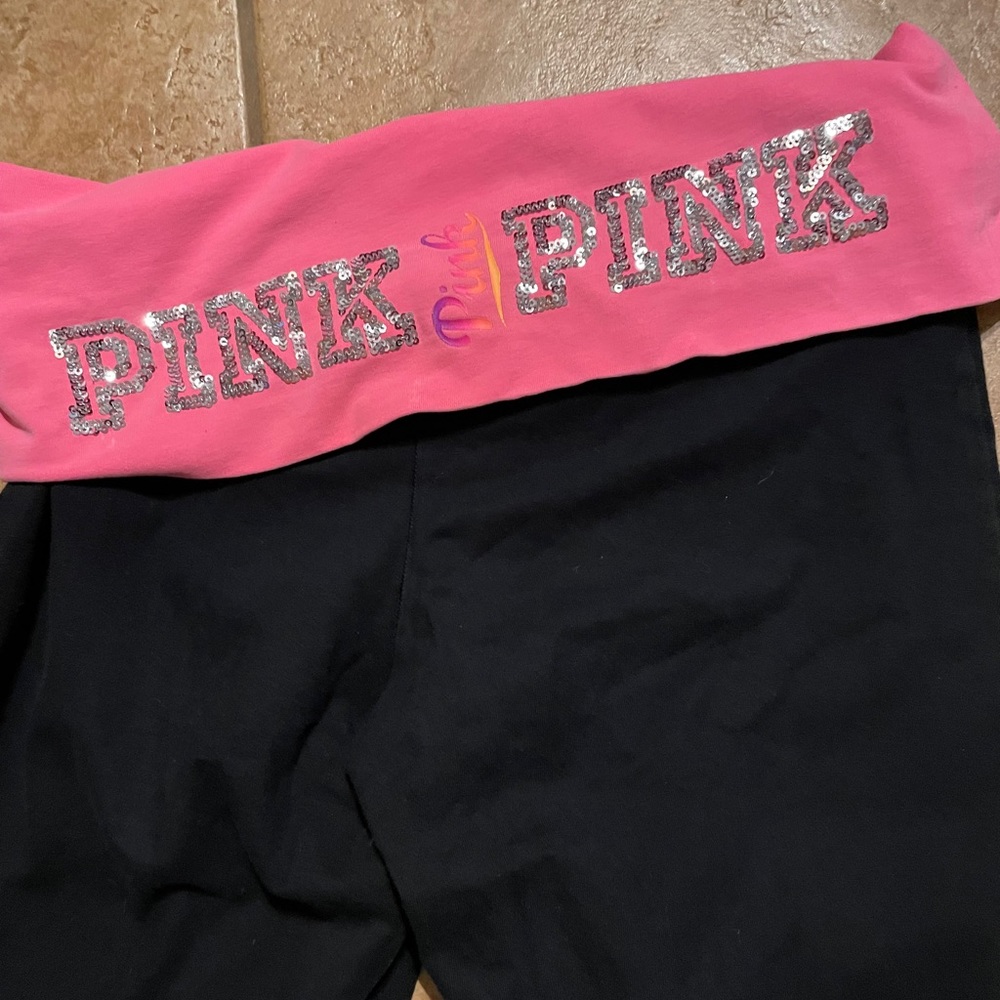 Gently used Victoria’s Secret Leggings M